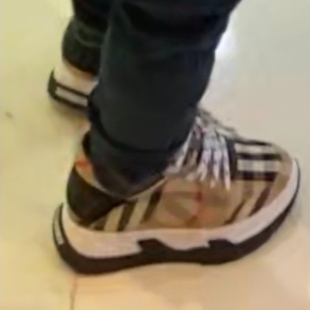 Almost new, worn once in doors.